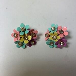 Vintage enamel flower Rhinestone clip on earrings